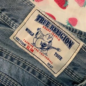 TRUE RELIGION JEANS
